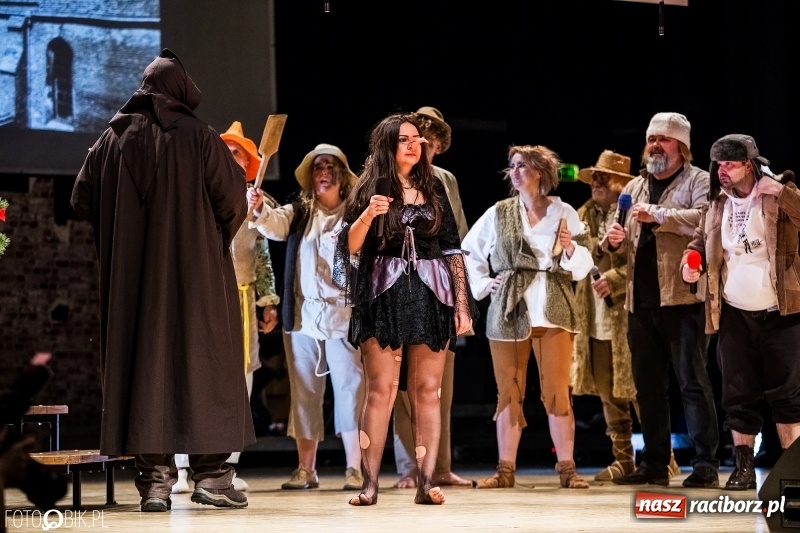 Zdjęcie w galerii na portalu naszraciborz.pl: 800-lecie! Co o nim wiecie? XVII Gwiazdka Serc za nami FOTOREPORTAŻ i WIDEO wiadomości z regionu