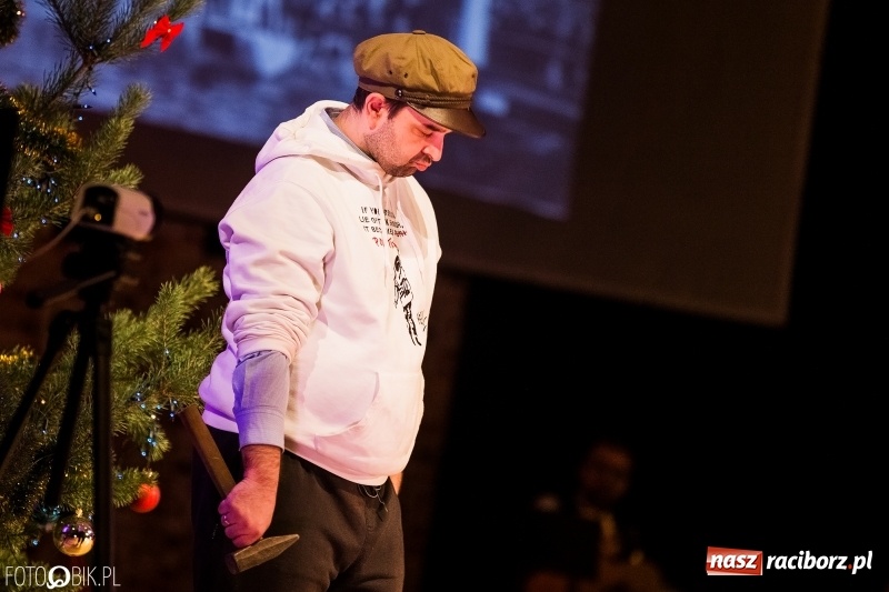 Zdjęcie w galerii na portalu naszraciborz.pl: 800-lecie! Co o nim wiecie? XVII Gwiazdka Serc za nami FOTOREPORTAŻ i WIDEO wiadomości z regionu