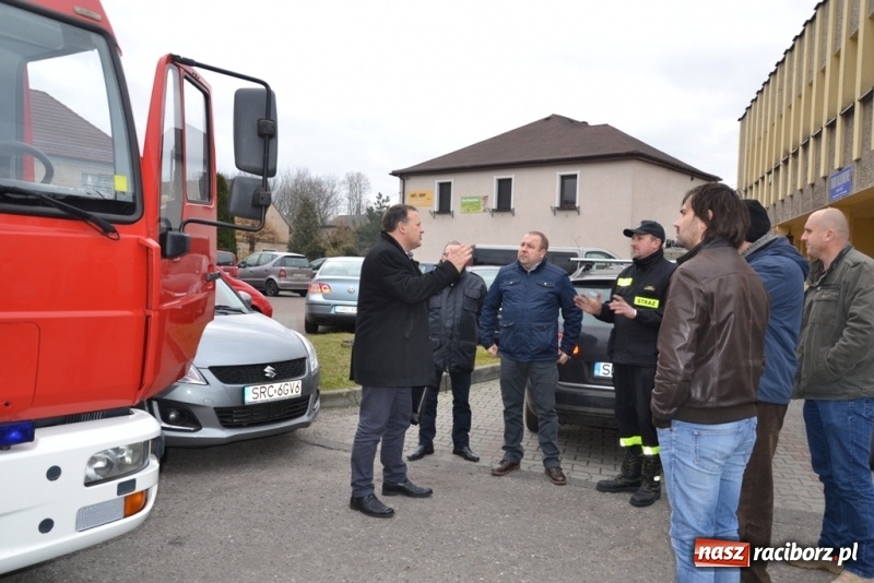 Zdjęcie w galerii na portalu naszraciborz.pl: OSP Jankowice wymienia zużyty tabor!  wiadomości z regionu