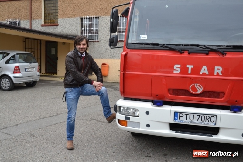 Zdjęcie w galerii na portalu naszraciborz.pl: OSP Jankowice wymienia zużyty tabor!  wiadomości z regionu