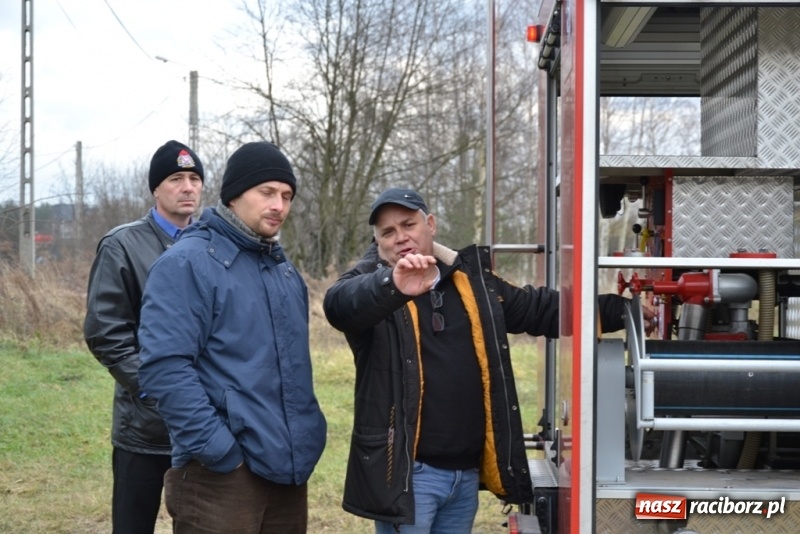 Zdjęcie w galerii na portalu naszraciborz.pl: OSP Jankowice wymienia zużyty tabor!  wiadomości z regionu