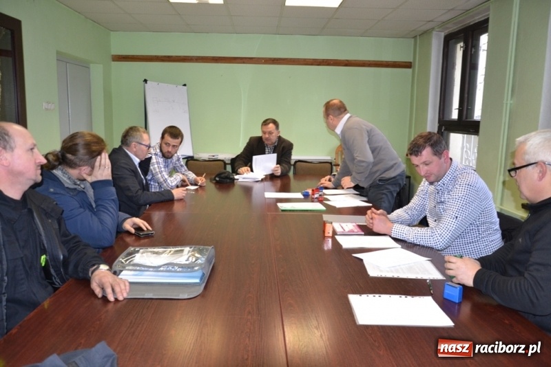 Zdjęcie w galerii na portalu naszraciborz.pl: OSP Jankowice wymienia zużyty tabor!  wiadomości z regionu