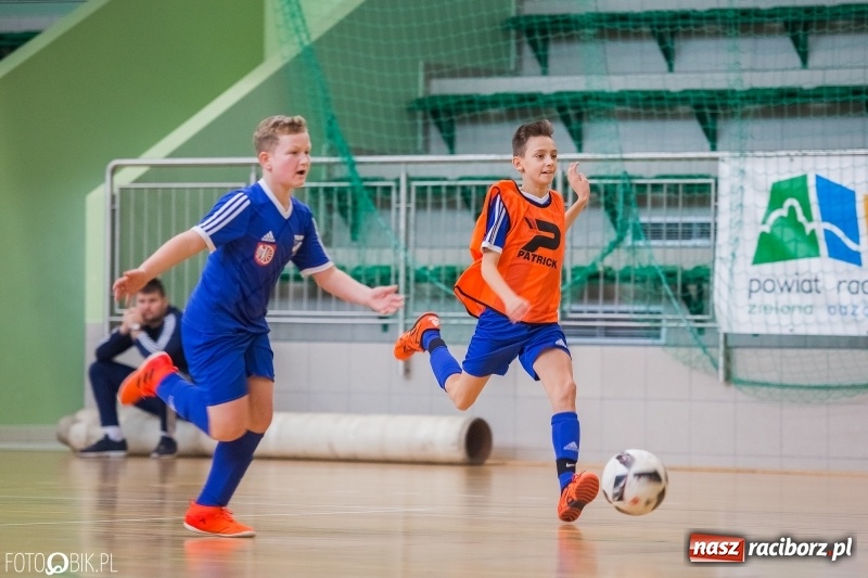 Zdjęcie w galerii na portalu naszraciborz.pl: Turniej Piłki Nożnej Chłopców U14 w Arenie Rafako wiadomości z regionu
