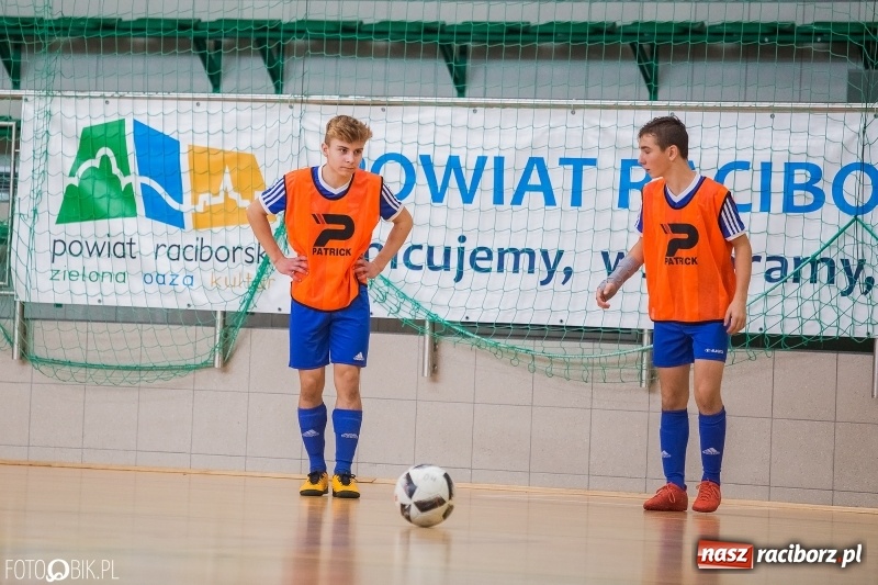 Zdjęcie w galerii na portalu naszraciborz.pl: Turniej Piłki Nożnej Chłopców U14 w Arenie Rafako wiadomości z regionu