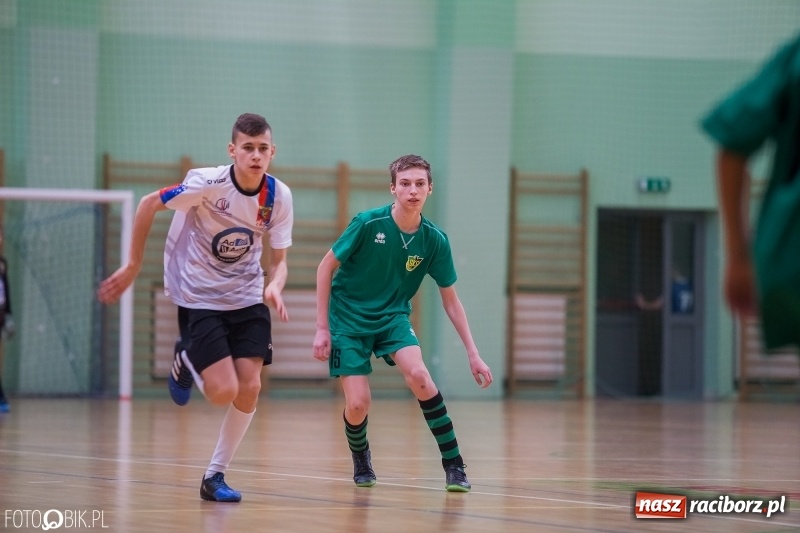 Zdjęcie w galerii na portalu naszraciborz.pl: Turniej Piłki Nożnej Chłopców U14 w Arenie Rafako wiadomości z regionu