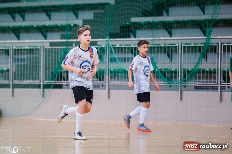 Zdjęcie w galerii na portalu naszraciborz.pl: Turniej Piłki Nożnej Chłopców U14 w Arenie Rafako wiadomości z regionu