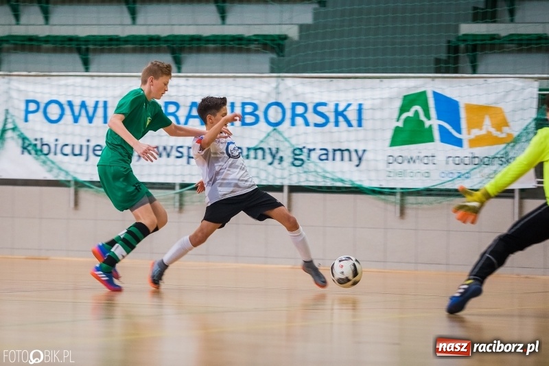 Zdjęcie w galerii na portalu naszraciborz.pl: Turniej Piłki Nożnej Chłopców U14 w Arenie Rafako wiadomości z regionu