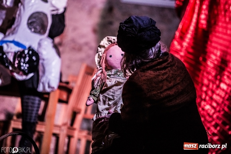 Zdjęcie w galerii na portalu naszraciborz.pl: Raciborski teatr midraszowy we wrześniu. Wesele żydowskie, potańcówka i premiera Parasola  wiadomości z regionu