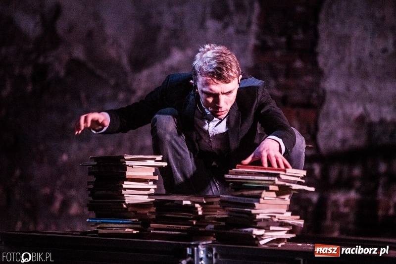 Zdjęcie w galerii na portalu naszraciborz.pl: Raciborski teatr midraszowy we wrześniu. Wesele żydowskie, potańcówka i premiera Parasola  wiadomości z regionu