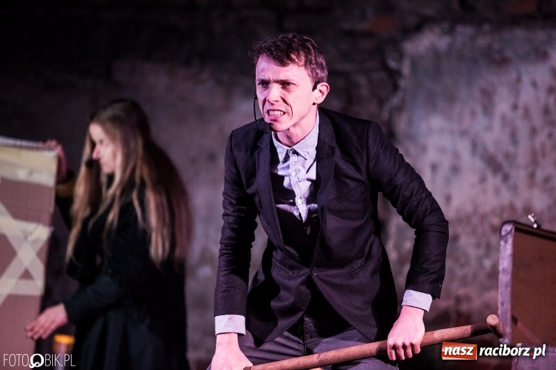 Zdjęcie w galerii na portalu naszraciborz.pl: Raciborski teatr midraszowy we wrześniu. Wesele żydowskie, potańcówka i premiera Parasola  wiadomości z regionu