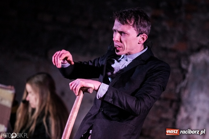 Zdjęcie w galerii na portalu naszraciborz.pl: Raciborski teatr midraszowy we wrześniu. Wesele żydowskie, potańcówka i premiera Parasola  wiadomości z regionu