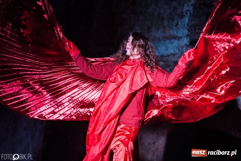 Zdjęcie w galerii na portalu naszraciborz.pl: Raciborski teatr midraszowy we wrześniu. Wesele żydowskie, potańcówka i premiera Parasola  wiadomości z regionu