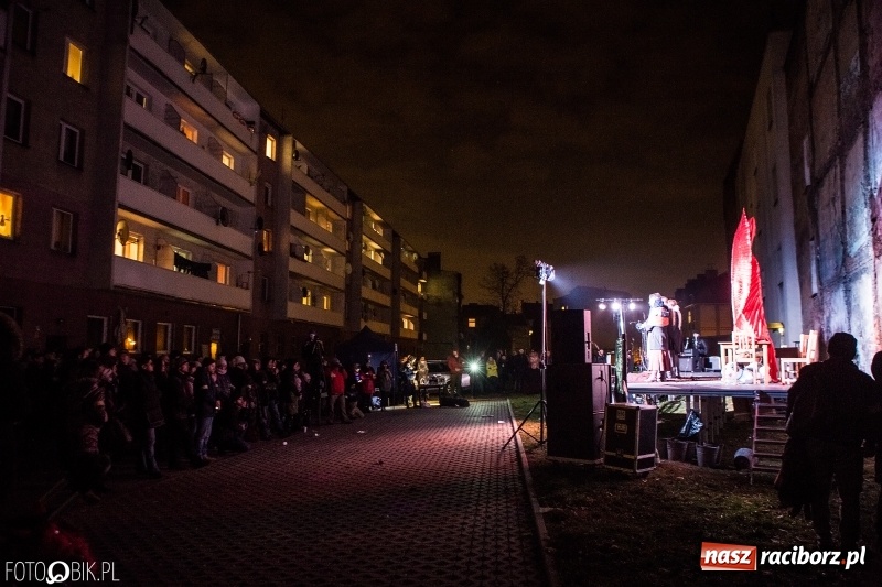 Zdjęcie w galerii na portalu naszraciborz.pl: Raciborski teatr midraszowy we wrześniu. Wesele żydowskie, potańcówka i premiera Parasola  wiadomości z regionu