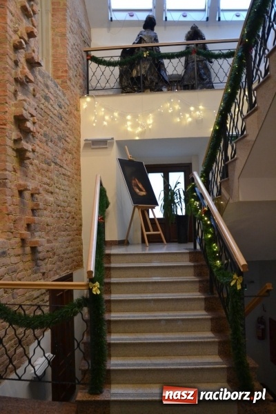 Zdjęcie w galerii na portalu naszraciborz.pl: Biesiada Wigilijna z artystami z Poznania na Zamku Piastowskim wiadomości z regionu