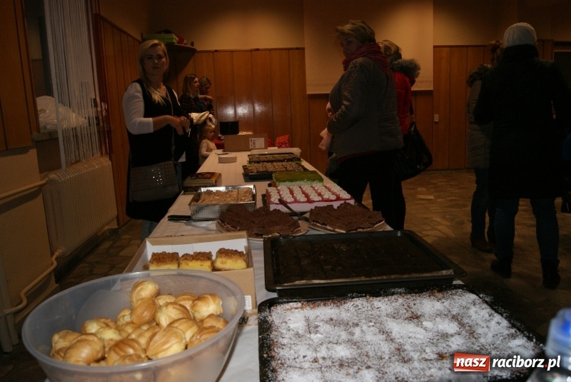 Zdjęcie w galerii na portalu naszraciborz.pl: Świąteczny kiermasz w Studziennej  wiadomości z regionu