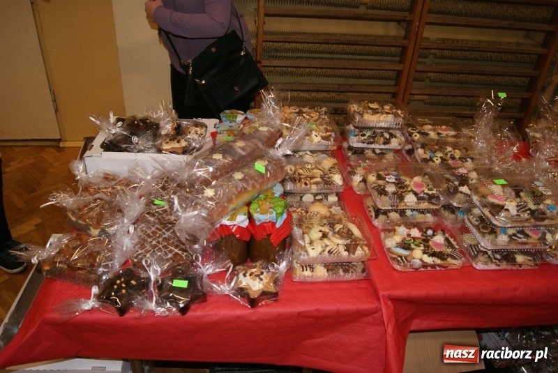 Zdjęcie w galerii na portalu naszraciborz.pl: Świąteczny kiermasz w Studziennej  wiadomości z regionu
