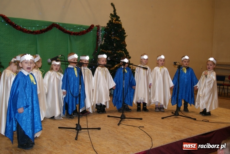 Zdjęcie w galerii na portalu naszraciborz.pl: Świąteczny kiermasz w Studziennej  wiadomości z regionu