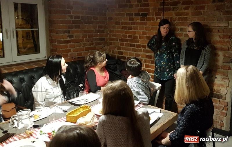 Zdjęcie w galerii na portalu naszraciborz.pl: Wigilijne spotkanie w Dentice24  wiadomości z regionu