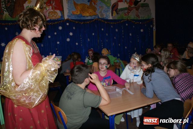 Zdjęcie w galerii na portalu naszraciborz.pl: 205. urodziny Pana Andersena wiadomości z regionu