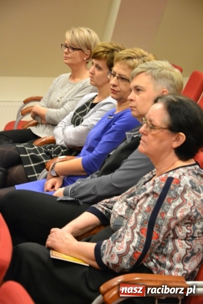 Zdjęcie w galerii na portalu naszraciborz.pl: XIII Forum Osób Niepełnosprawnych na Zamku Piastowskim za nami wiadomości z regionu