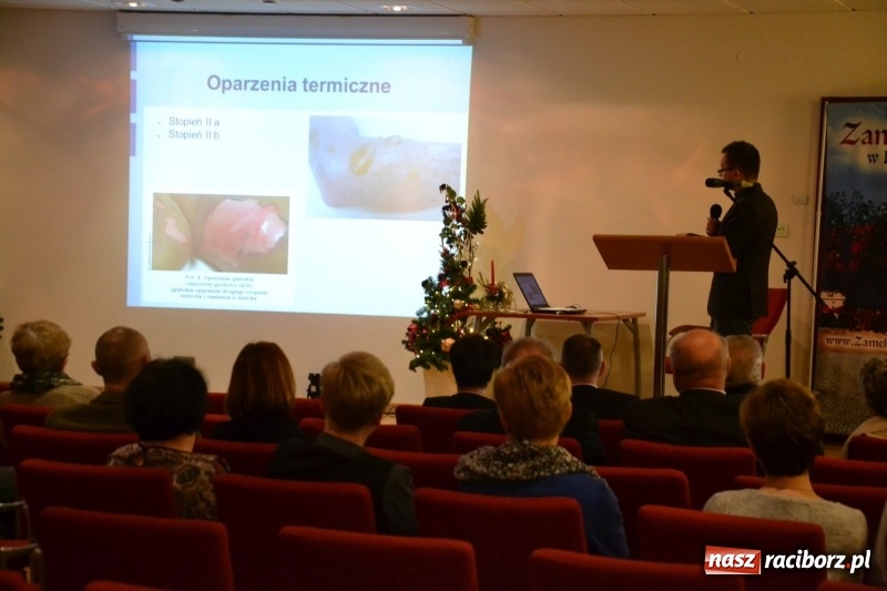 Zdjęcie w galerii na portalu naszraciborz.pl: XIII Forum Osób Niepełnosprawnych na Zamku Piastowskim za nami wiadomości z regionu