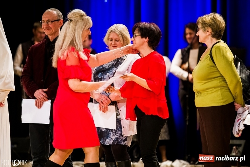 Zdjęcie w galerii na portalu naszraciborz.pl: 20 lat z tańcem. Jubileuszowy koncert Źródła na deskach RCK  wiadomości z regionu