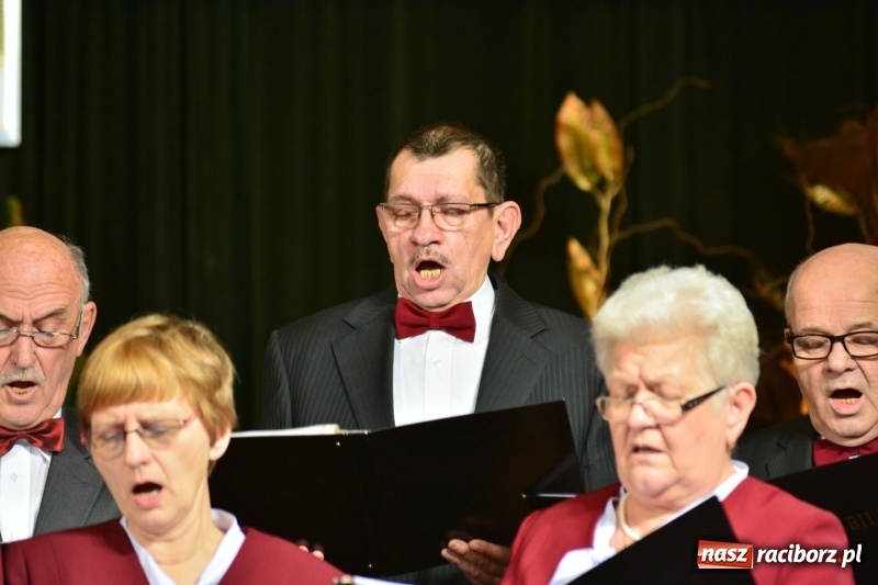 Zdjęcie w galerii na portalu naszraciborz.pl: W bożonarodzeniowym nastroju w rodzinnej miejscowości Josepha von Eichendorffa wiadomości z regionu