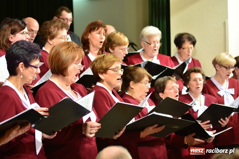 Zdjęcie w galerii na portalu naszraciborz.pl: W bożonarodzeniowym nastroju w rodzinnej miejscowości Josepha von Eichendorffa wiadomości z regionu