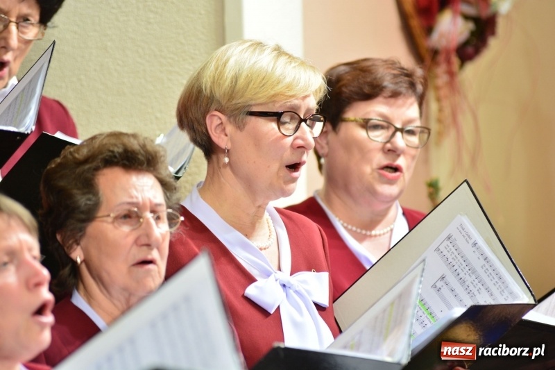 Zdjęcie w galerii na portalu naszraciborz.pl: W bożonarodzeniowym nastroju w rodzinnej miejscowości Josepha von Eichendorffa wiadomości z regionu