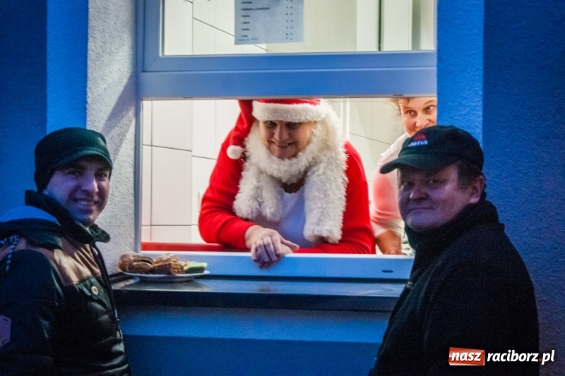 Zdjęcie w galerii na portalu naszraciborz.pl: Weihnachtsfest w Bieńkowicach ze świętym Mikołajem wiadomości z regionu
