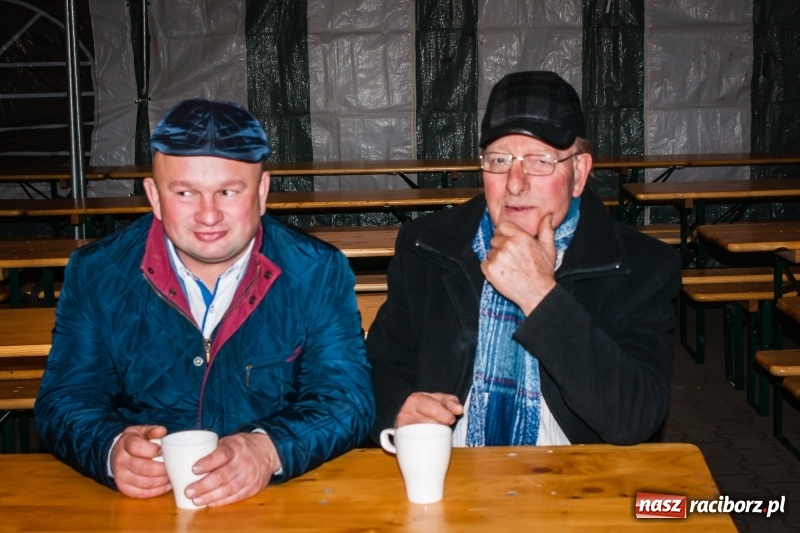 Zdjęcie w galerii na portalu naszraciborz.pl: Weihnachtsfest w Bieńkowicach ze świętym Mikołajem wiadomości z regionu