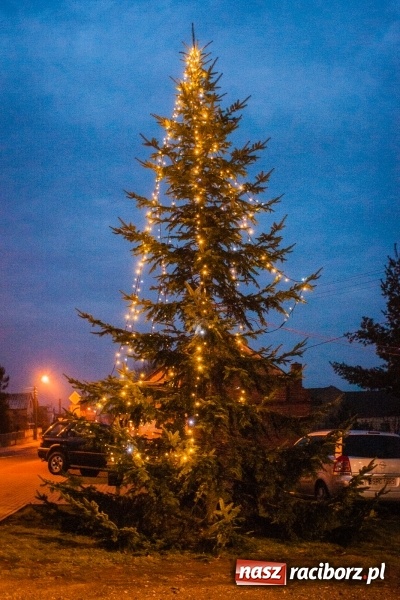 Zdjęcie w galerii na portalu naszraciborz.pl: Weihnachtsfest w Bieńkowicach ze świętym Mikołajem wiadomości z regionu