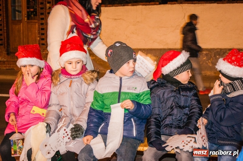 Zdjęcie w galerii na portalu naszraciborz.pl: Weihnachtsfest w Bieńkowicach ze świętym Mikołajem wiadomości z regionu