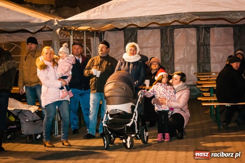 Zdjęcie w galerii na portalu naszraciborz.pl: Weihnachtsfest w Bieńkowicach ze świętym Mikołajem wiadomości z regionu