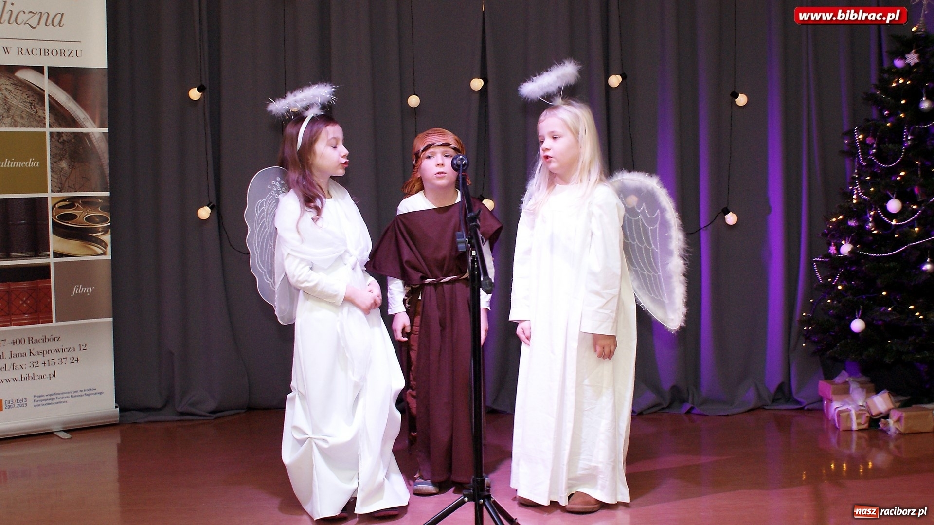 Zdjęcie w galerii na portalu naszraciborz.pl: XVI Międzyprzedszkolny Przegląd Kolęd w bibliotece wiadomości z regionu