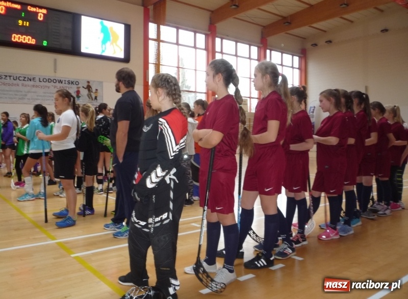 Zdjęcie w galerii na portalu naszraciborz.pl: Tworkowiki w finale Igrzysk Dzieci Województwa Śląskiego w unihokeju  wiadomości z regionu