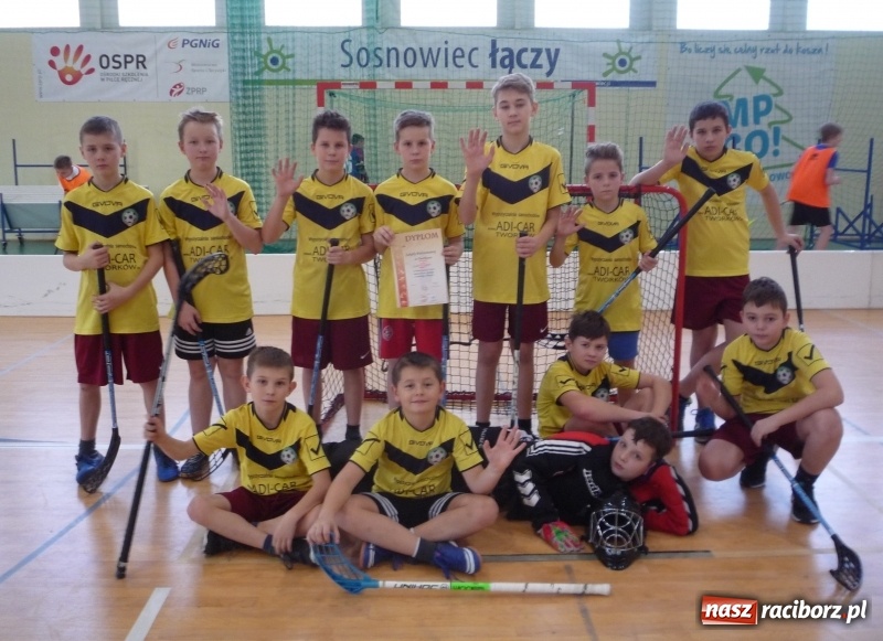Zdjęcie w galerii na portalu naszraciborz.pl: Tworkowiki w finale Igrzysk Dzieci Województwa Śląskiego w unihokeju  wiadomości z regionu