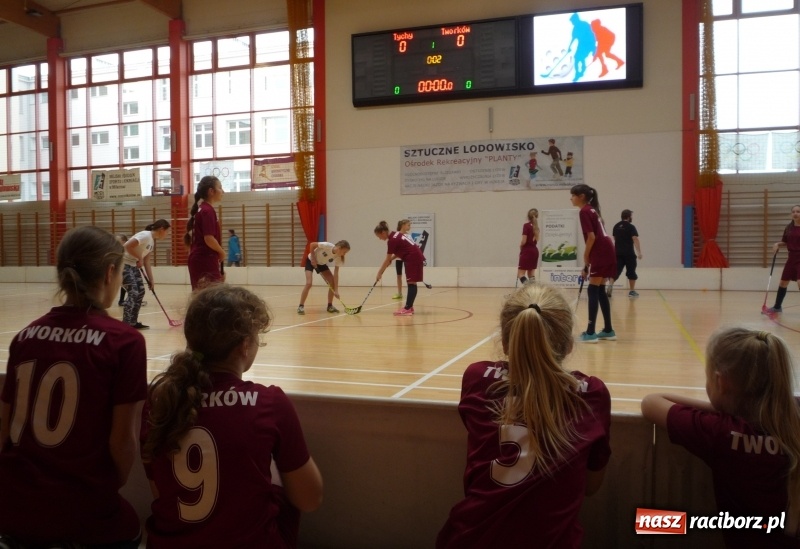 Zdjęcie w galerii na portalu naszraciborz.pl: Tworkowiki w finale Igrzysk Dzieci Województwa Śląskiego w unihokeju  wiadomości z regionu