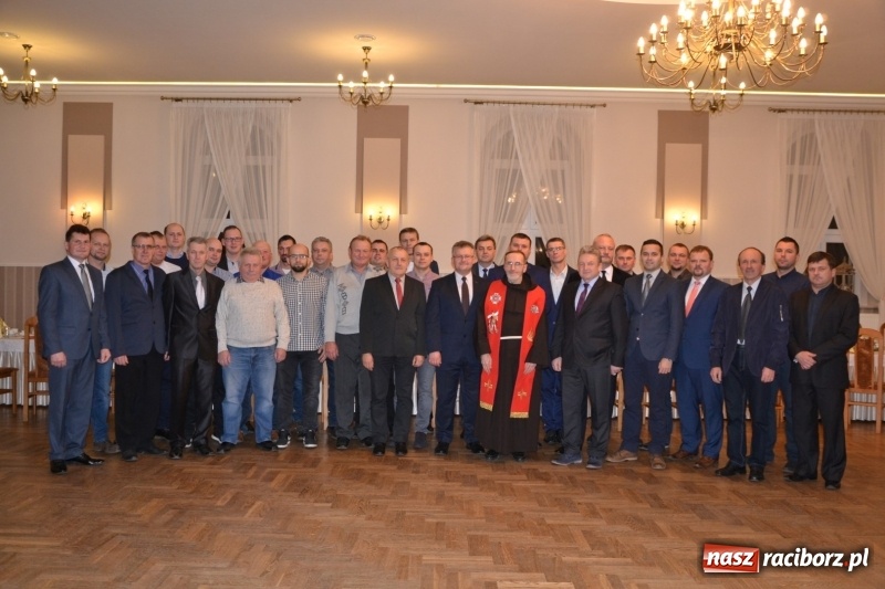 Zdjęcie w galerii na portalu naszraciborz.pl: Spotkanie opłatkowe strażaków gminy Krzyżanowice wiadomości z regionu