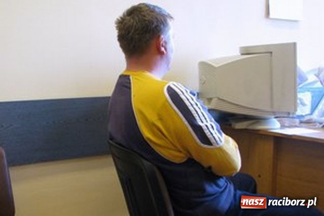 Zdjęcie w galerii na portalu naszraciborz.pl: Kradł paliwo z firmy wiadomości z regionu