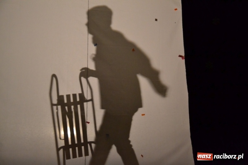 Zdjęcie w galerii na portalu naszraciborz.pl: Szczególne spotkanie wigilijne na raciborskim zamku  wiadomości z regionu