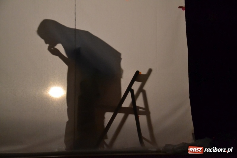 Zdjęcie w galerii na portalu naszraciborz.pl: Szczególne spotkanie wigilijne na raciborskim zamku  wiadomości z regionu