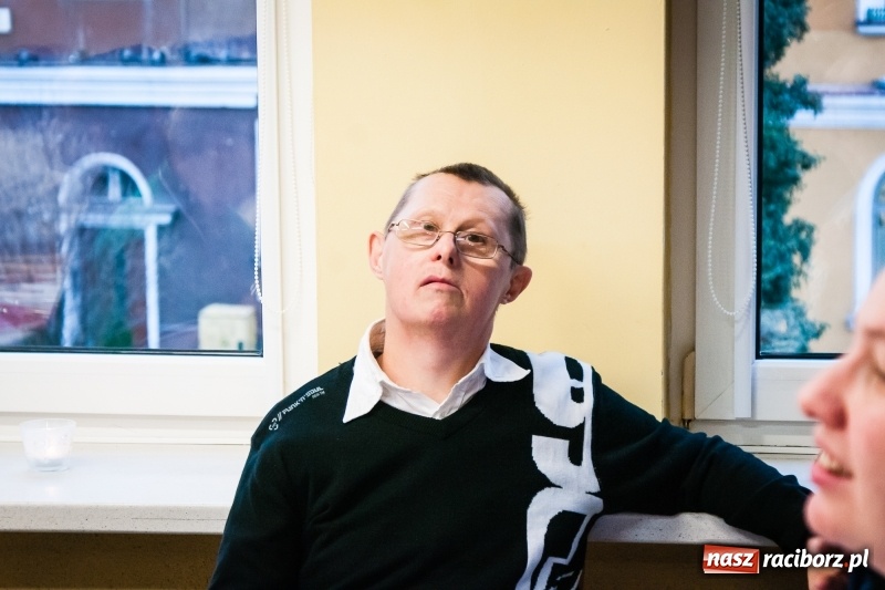 Zdjęcie w galerii na portalu naszraciborz.pl: Warsztaty Terapii Zajęciowej zorganizowały wigilię wiadomości z regionu