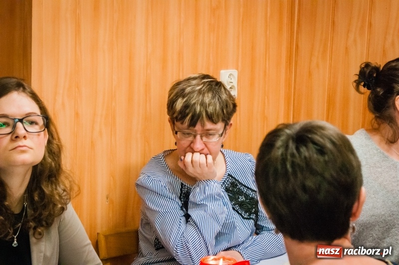 Zdjęcie w galerii na portalu naszraciborz.pl: Warsztaty Terapii Zajęciowej zorganizowały wigilię wiadomości z regionu