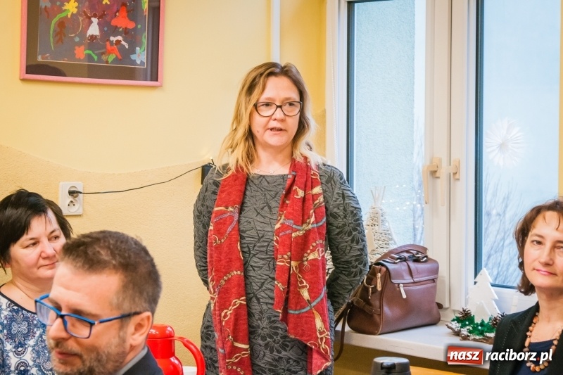 Zdjęcie w galerii na portalu naszraciborz.pl: Warsztaty Terapii Zajęciowej zorganizowały wigilię wiadomości z regionu