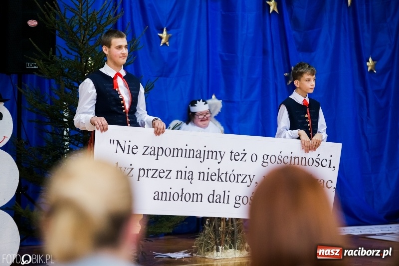 Zdjęcie w galerii na portalu naszraciborz.pl: Jasełka bożonarodzeniowe w Zespole Szkół Specjalnych wiadomości z regionu