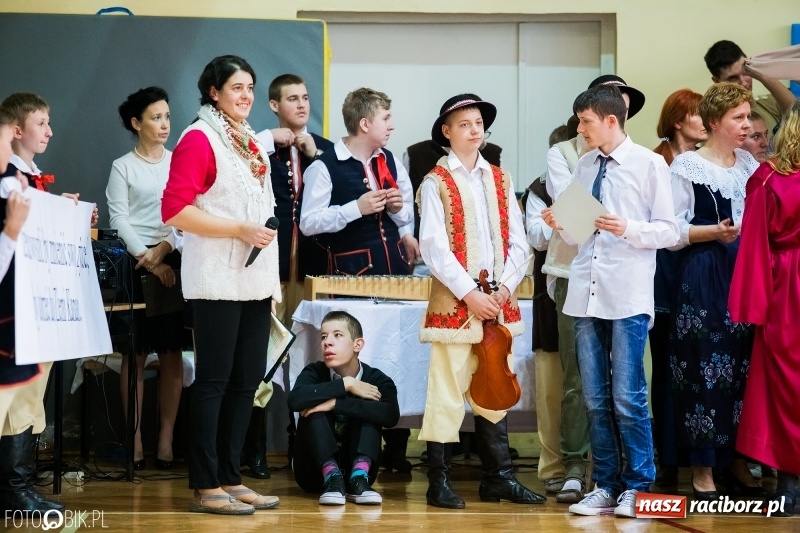 Zdjęcie w galerii na portalu naszraciborz.pl: Jasełka bożonarodzeniowe w Zespole Szkół Specjalnych wiadomości z regionu