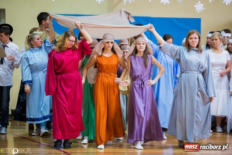 Zdjęcie w galerii na portalu naszraciborz.pl: Jasełka bożonarodzeniowe w Zespole Szkół Specjalnych wiadomości z regionu