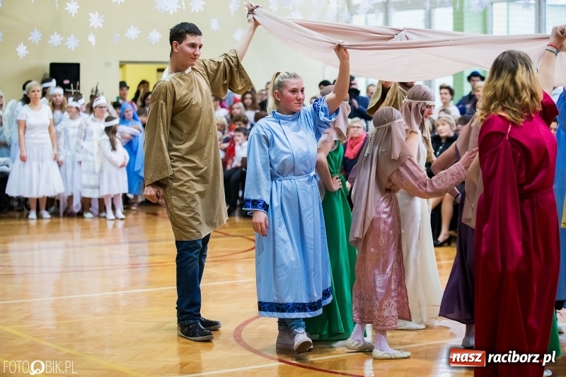 Zdjęcie w galerii na portalu naszraciborz.pl: Jasełka bożonarodzeniowe w Zespole Szkół Specjalnych wiadomości z regionu