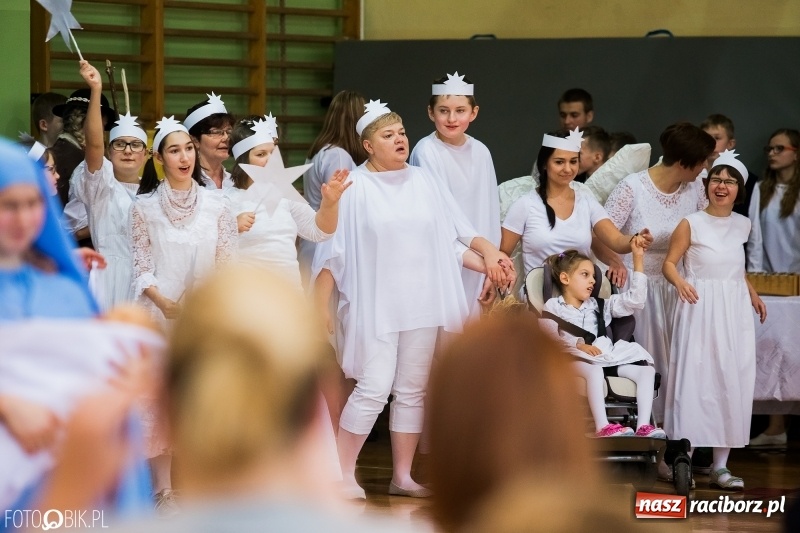 Zdjęcie w galerii na portalu naszraciborz.pl: Jasełka bożonarodzeniowe w Zespole Szkół Specjalnych wiadomości z regionu